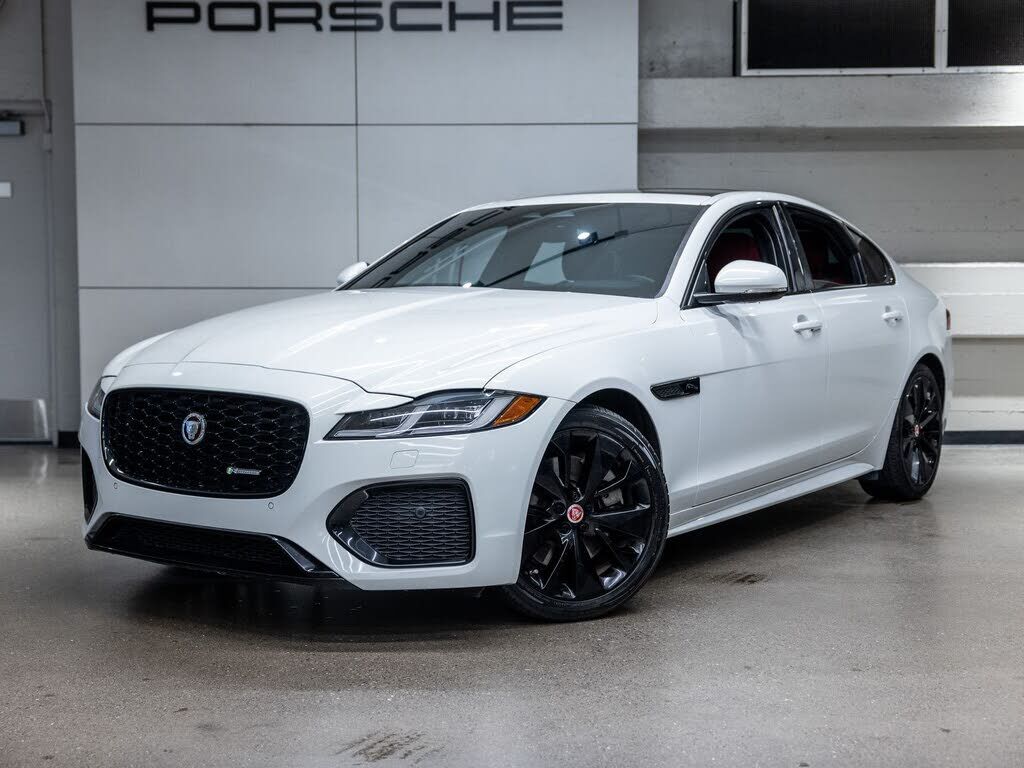 2022 JAGUAR XF