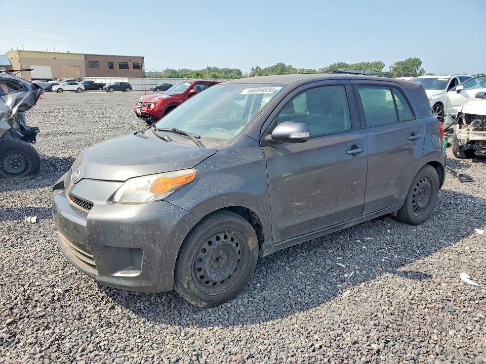 2011 TOYOTA SCION