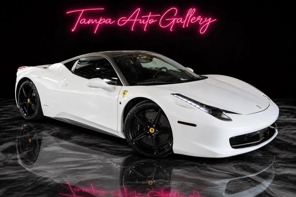 2010 FERRARI 458 Italia