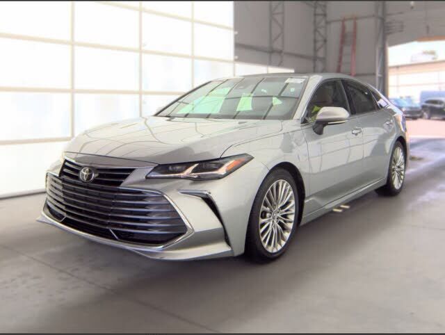 2019 TOYOTA Avalon