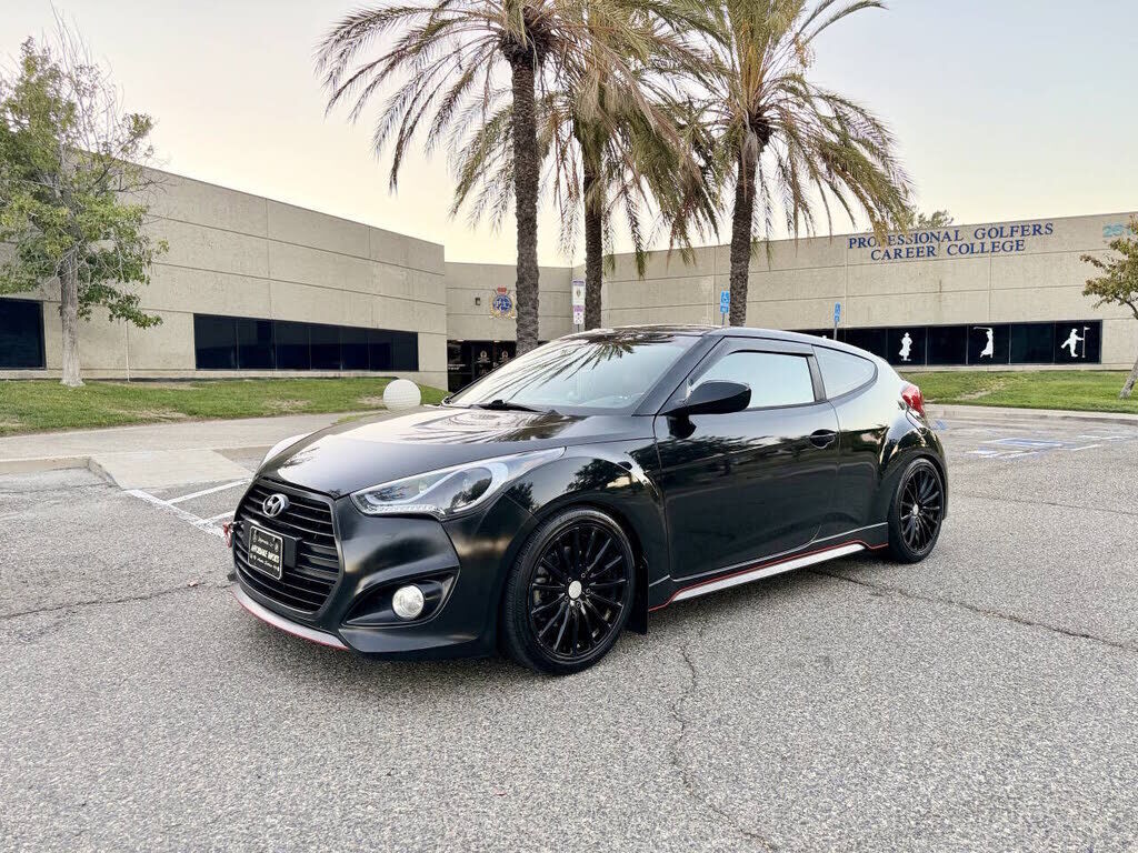 2016 HYUNDAI Veloster