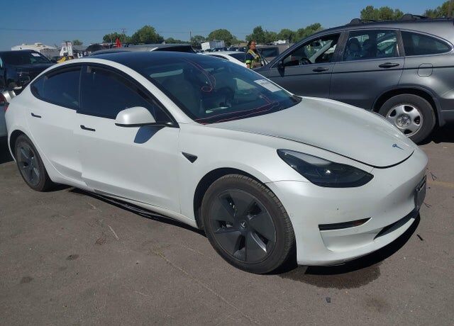 2021 TESLA Model 3