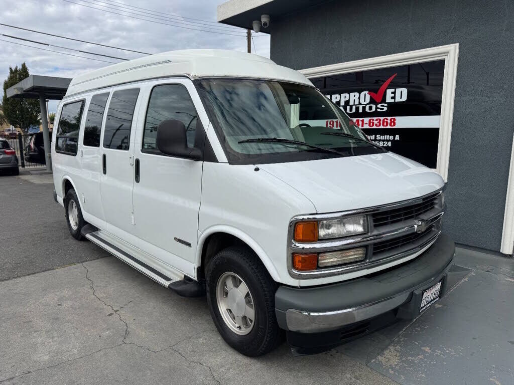 1996 CHEVROLET G-Series