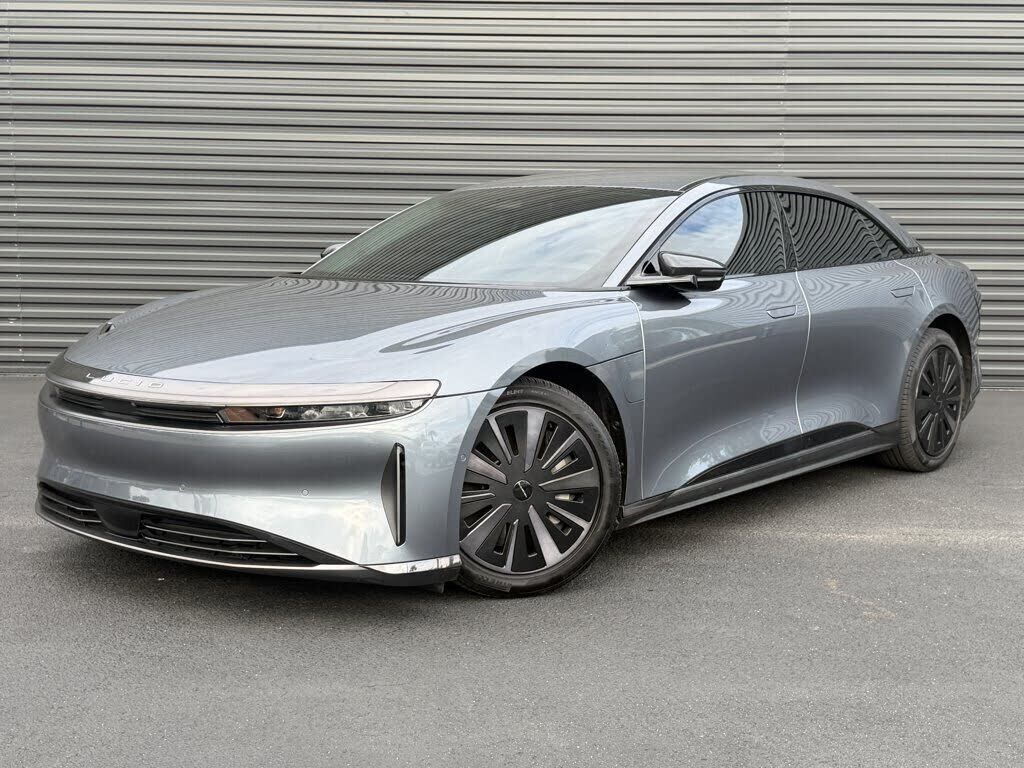 2025 LUCID Air
