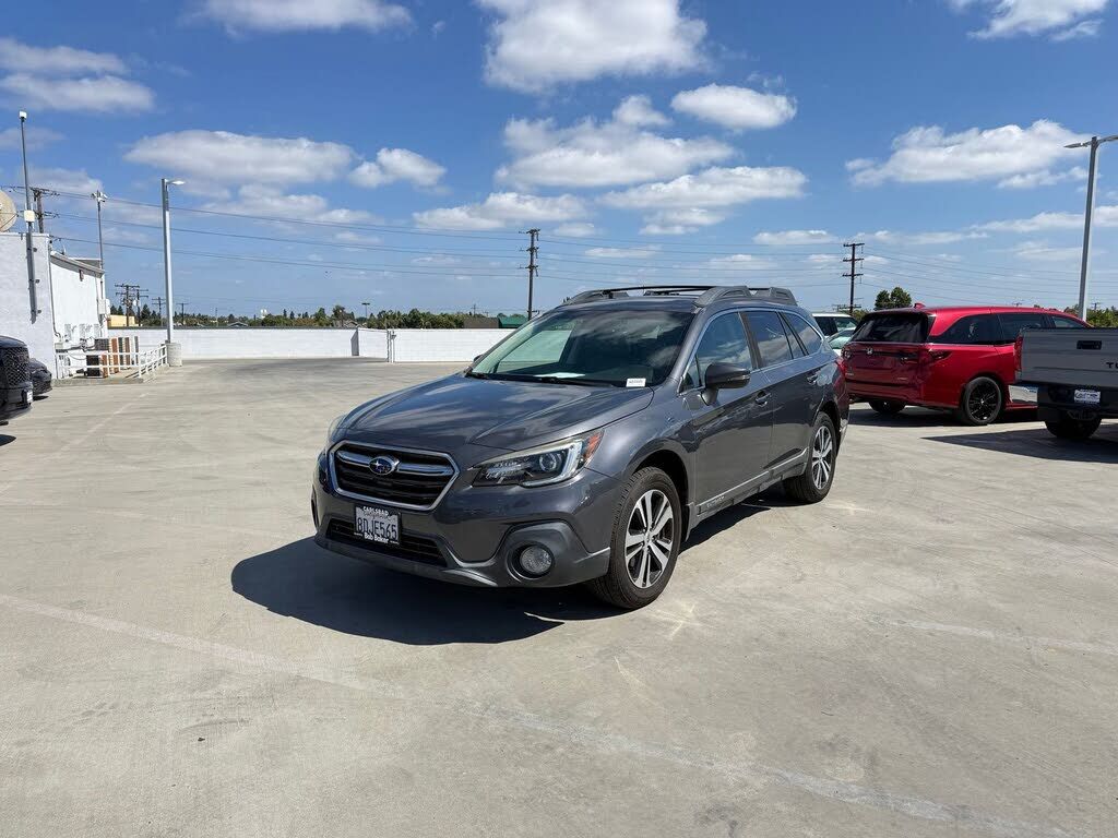 2018 SUBARU Outback