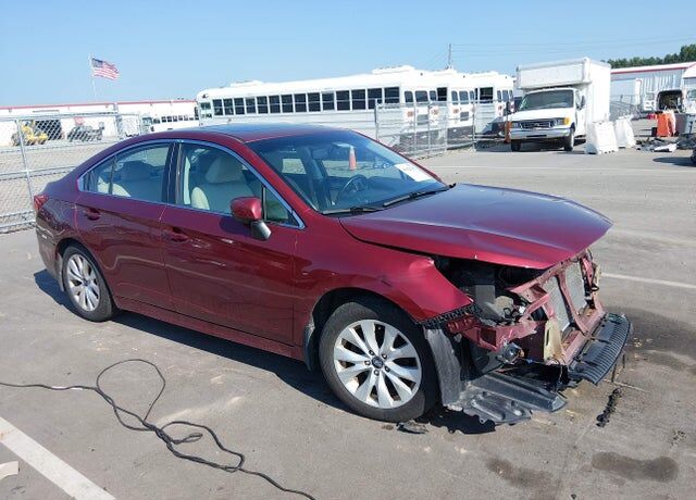 2015 SUBARU Legacy