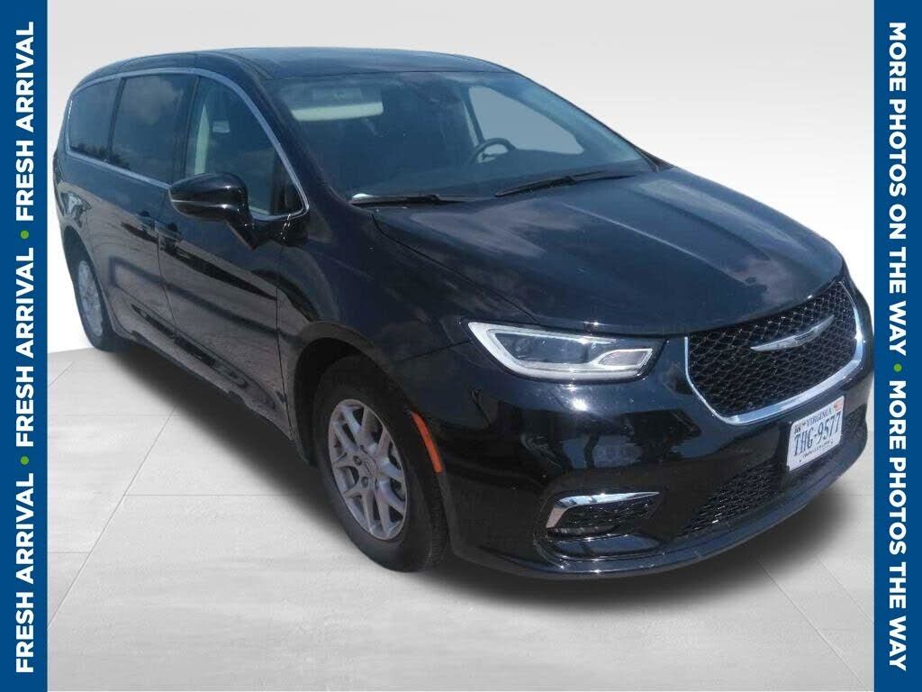 2024 CHRYSLER Pacifica