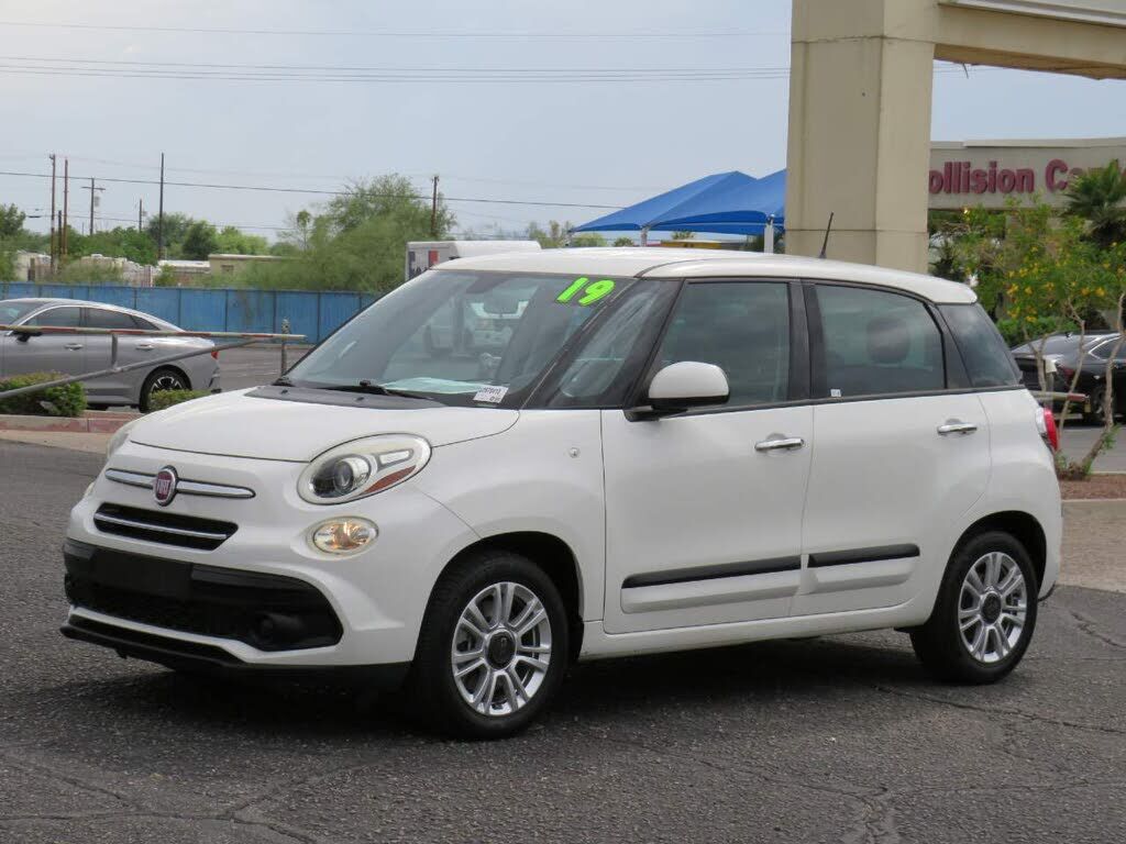 2019 FIAT 500L