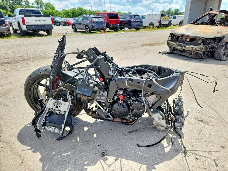 2025 KAWASAKI Ninja