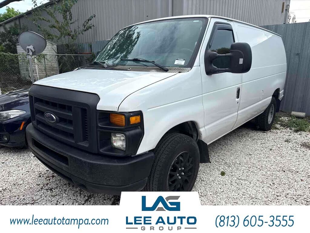 2013 FORD E-250