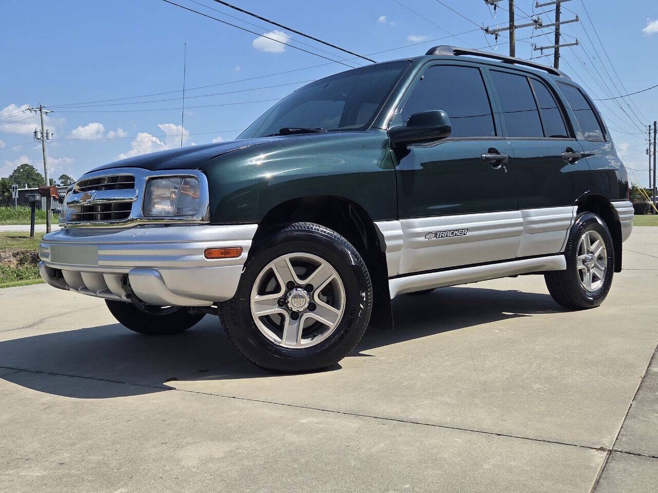 2002 CHEVROLET Tracker