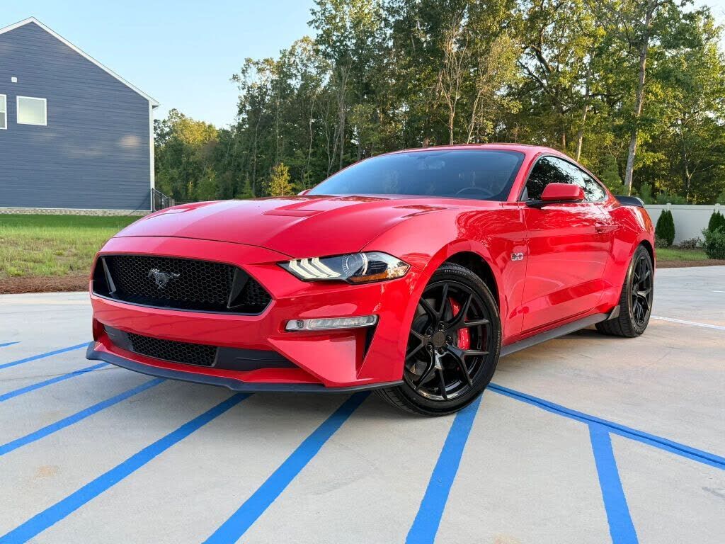 2020 FORD Mustang