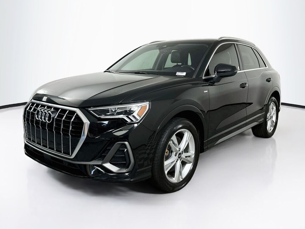 2022 AUDI Q3