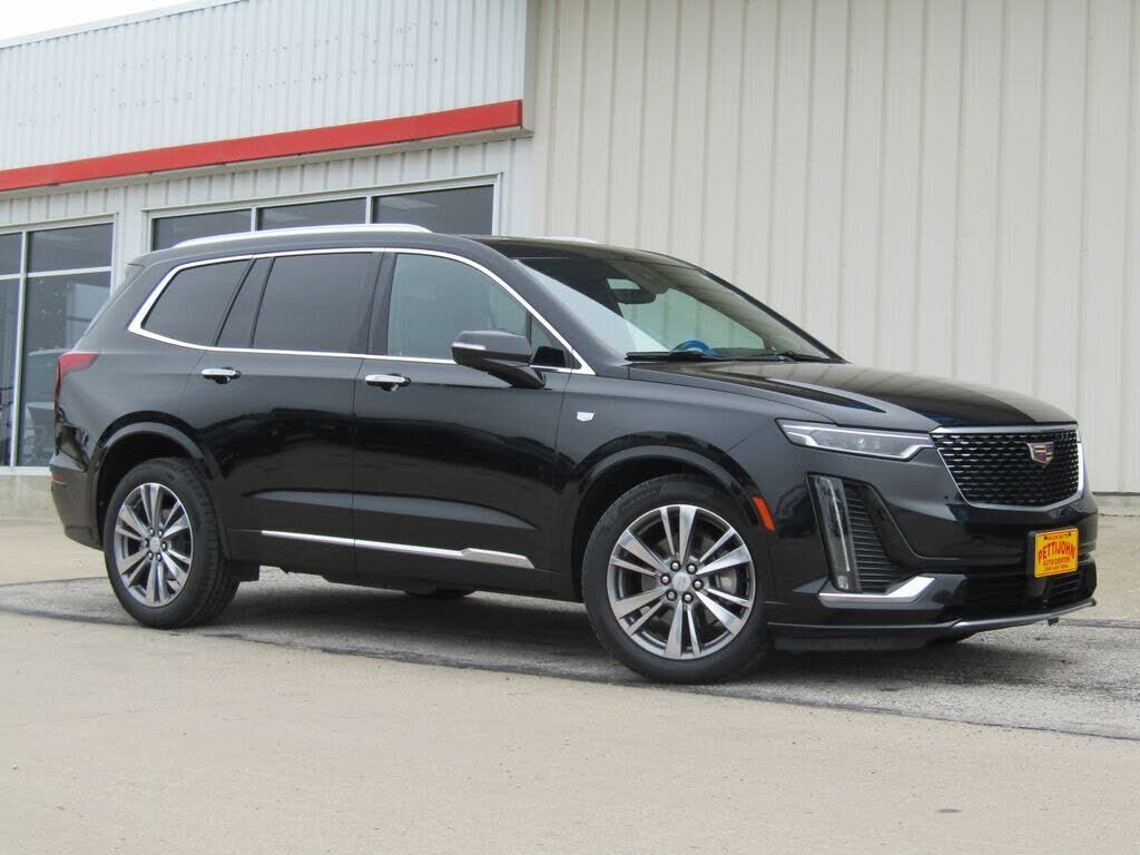 2020 CADILLAC XT6