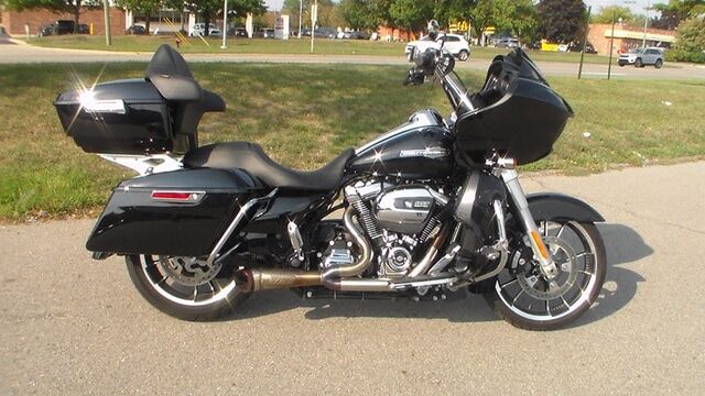 2023 HARLEY DAVIDSON FLTRX / Road Glide