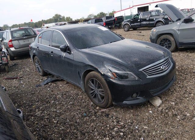 2011 INFINITI G37
