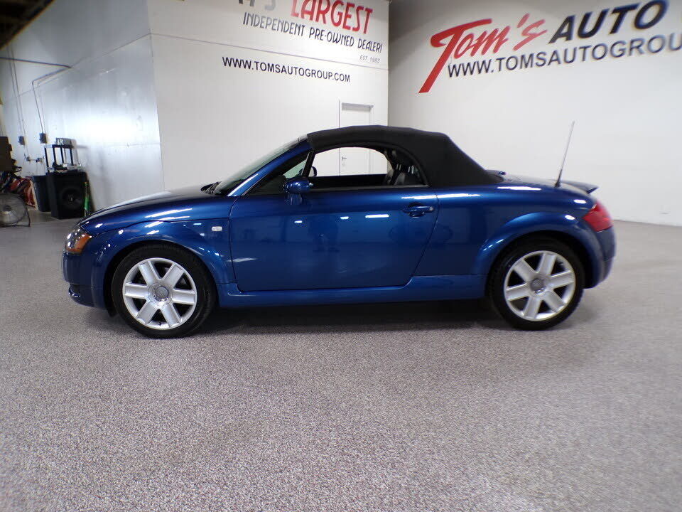 2004 Audi TT
