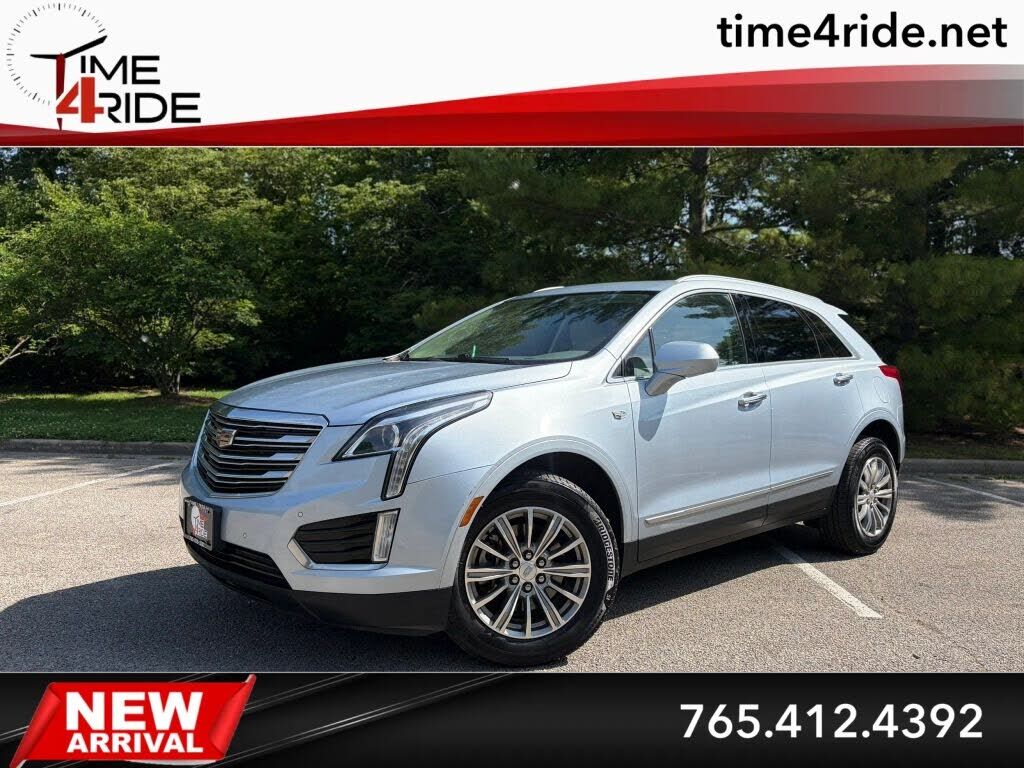 2017 CADILLAC XT5