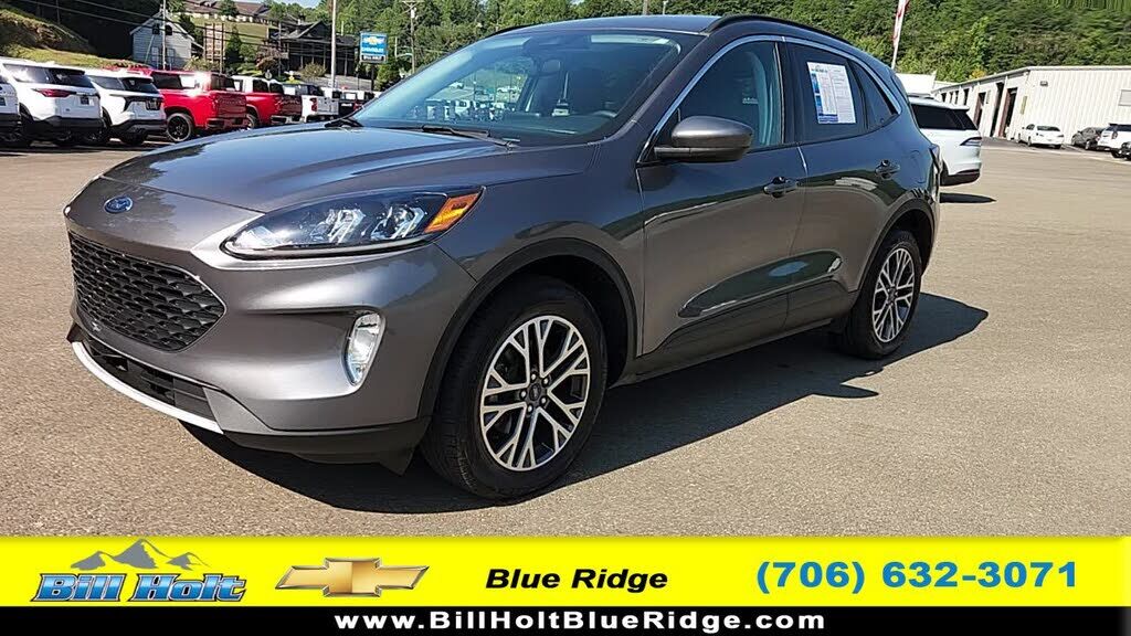 2021 FORD Escape
