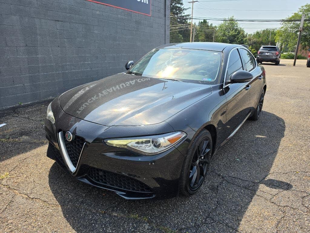 2017 ALFA ROMEO Giulia