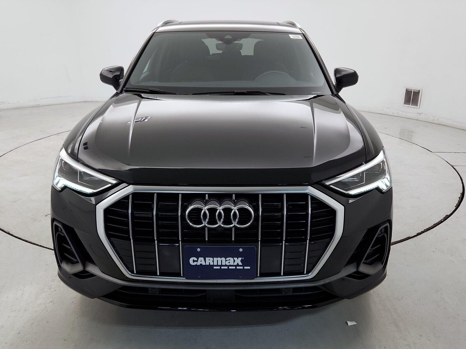 2022 Audi Q3