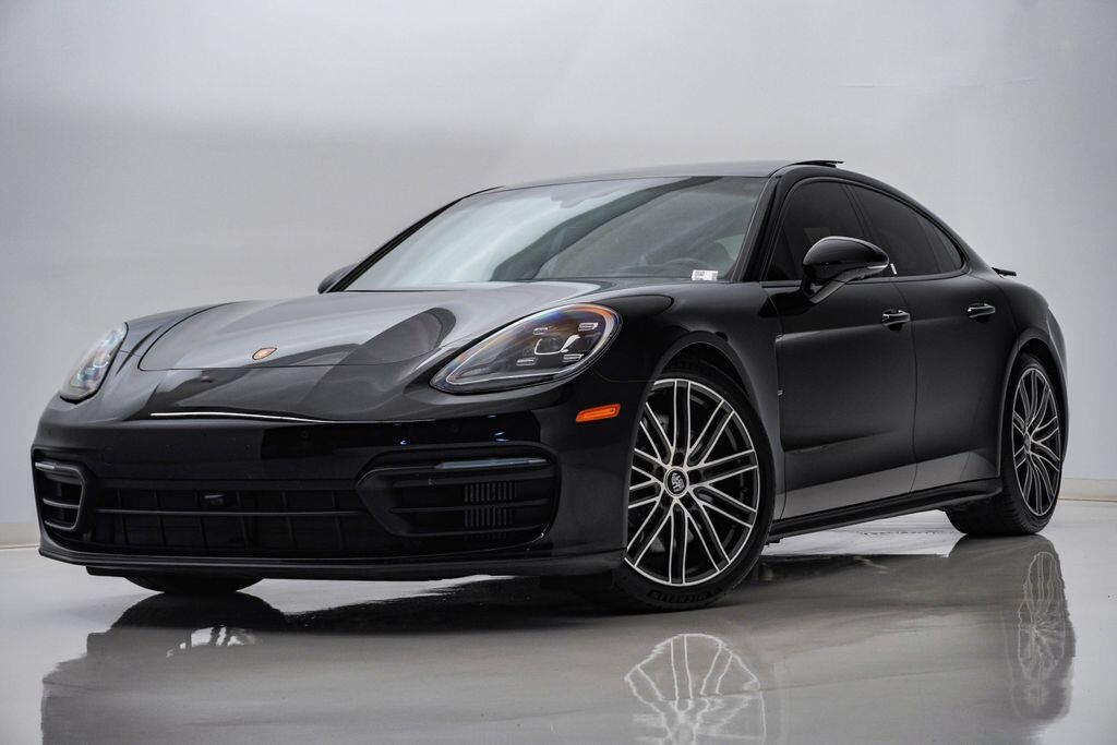 2021 PORSCHE Panamera