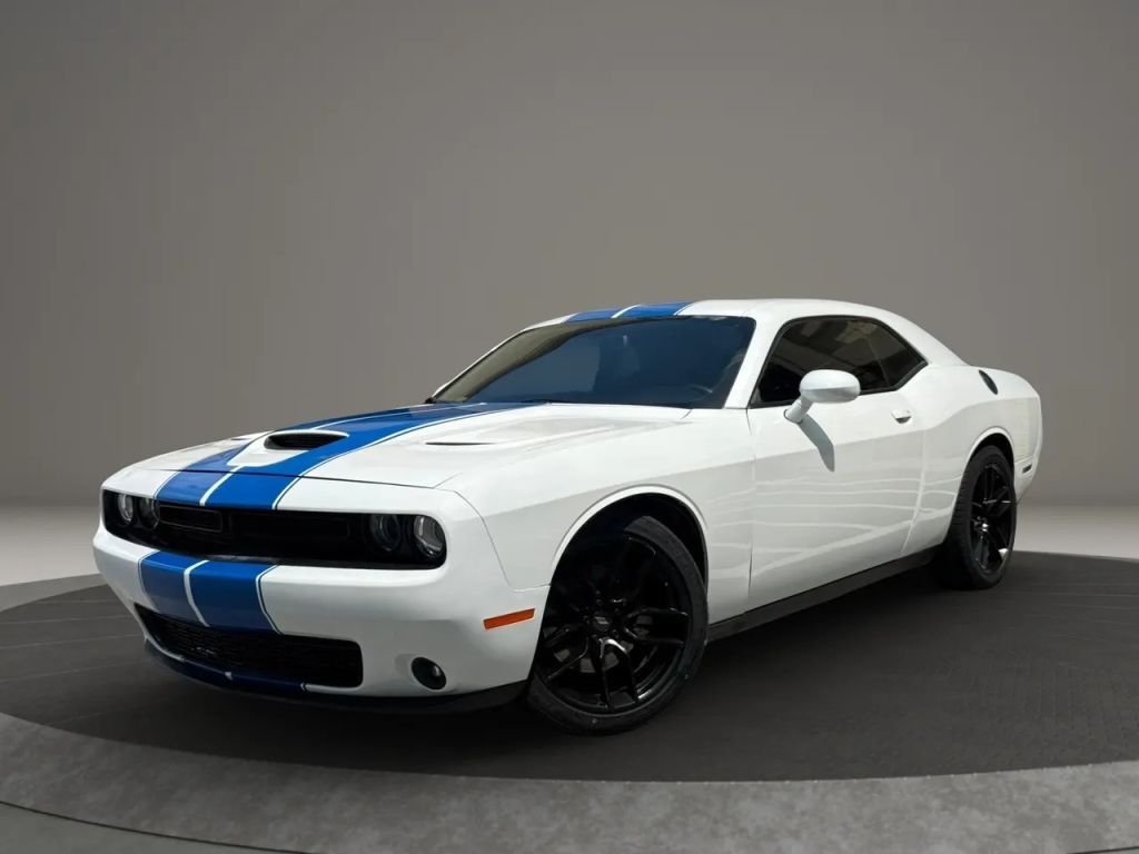 2022 DODGE Challenger