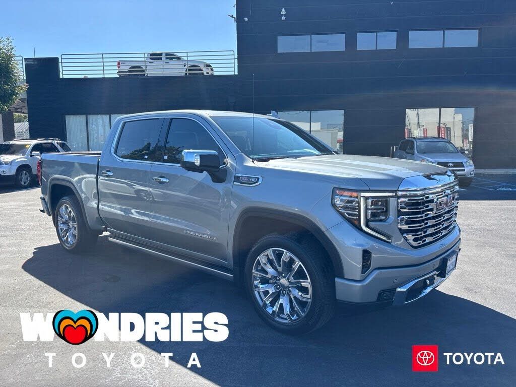 2025 GMC Sierra