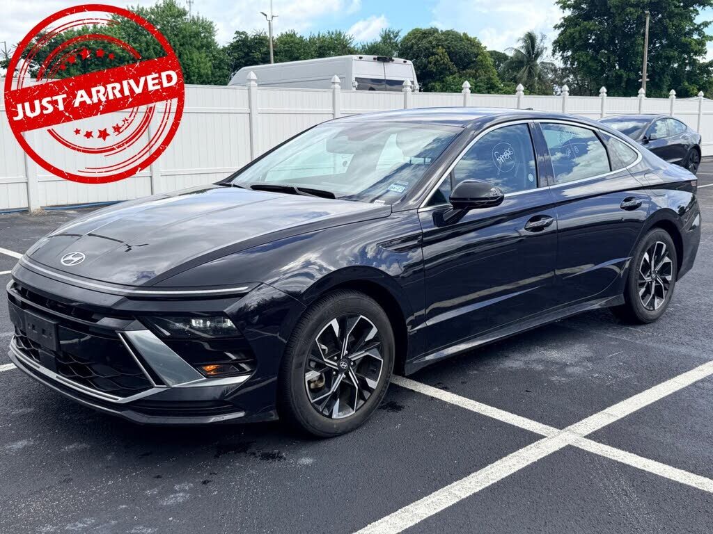 2025 HYUNDAI Sonata