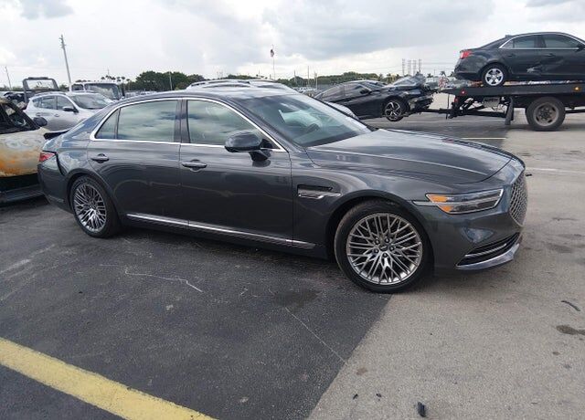 2021 GENESIS G90