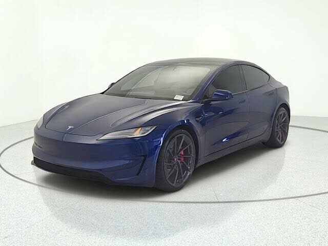 2025 TESLA Model 3