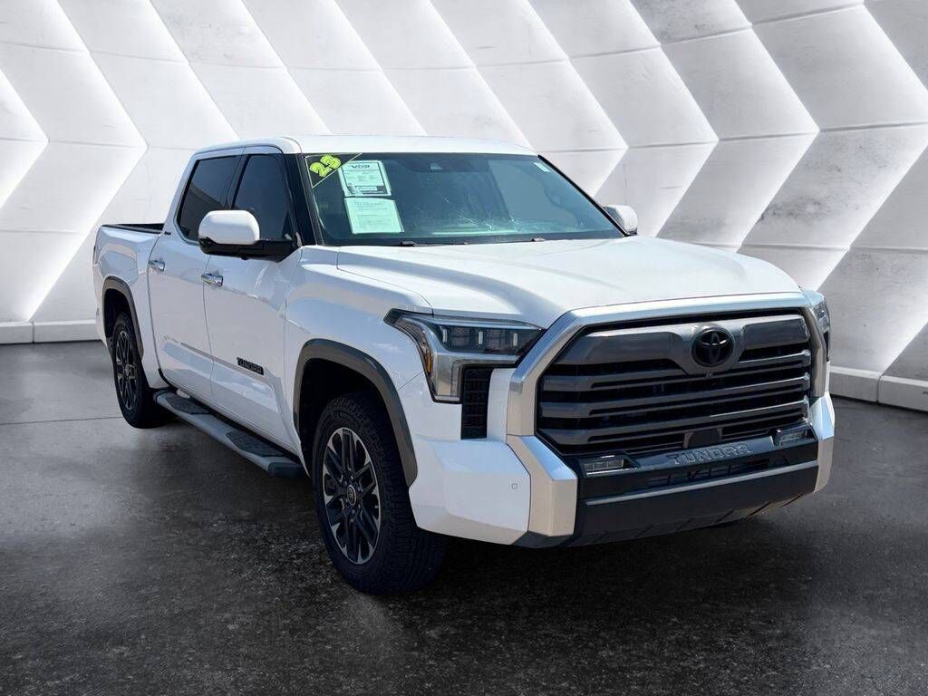 2023 TOYOTA Tundra