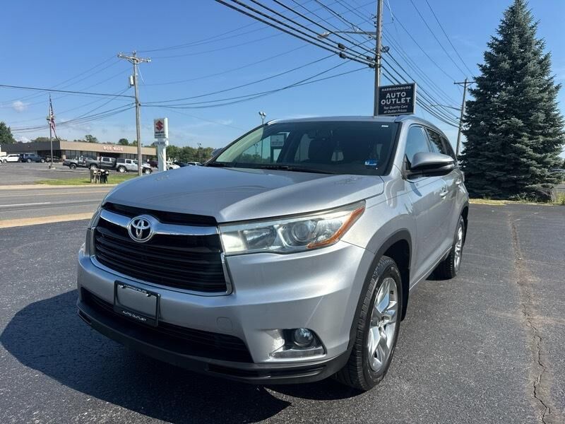 2014 TOYOTA Highlander
