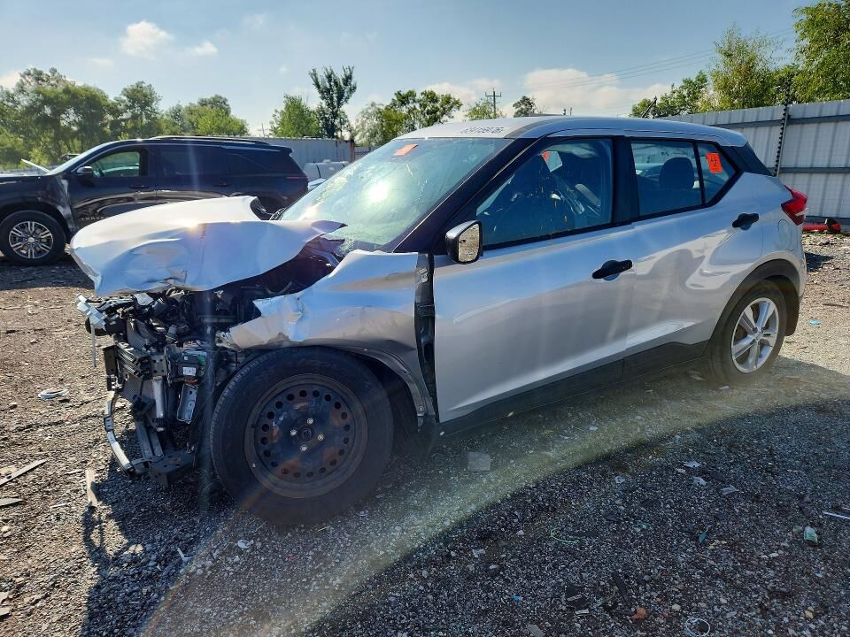 2020 NISSAN Kicks