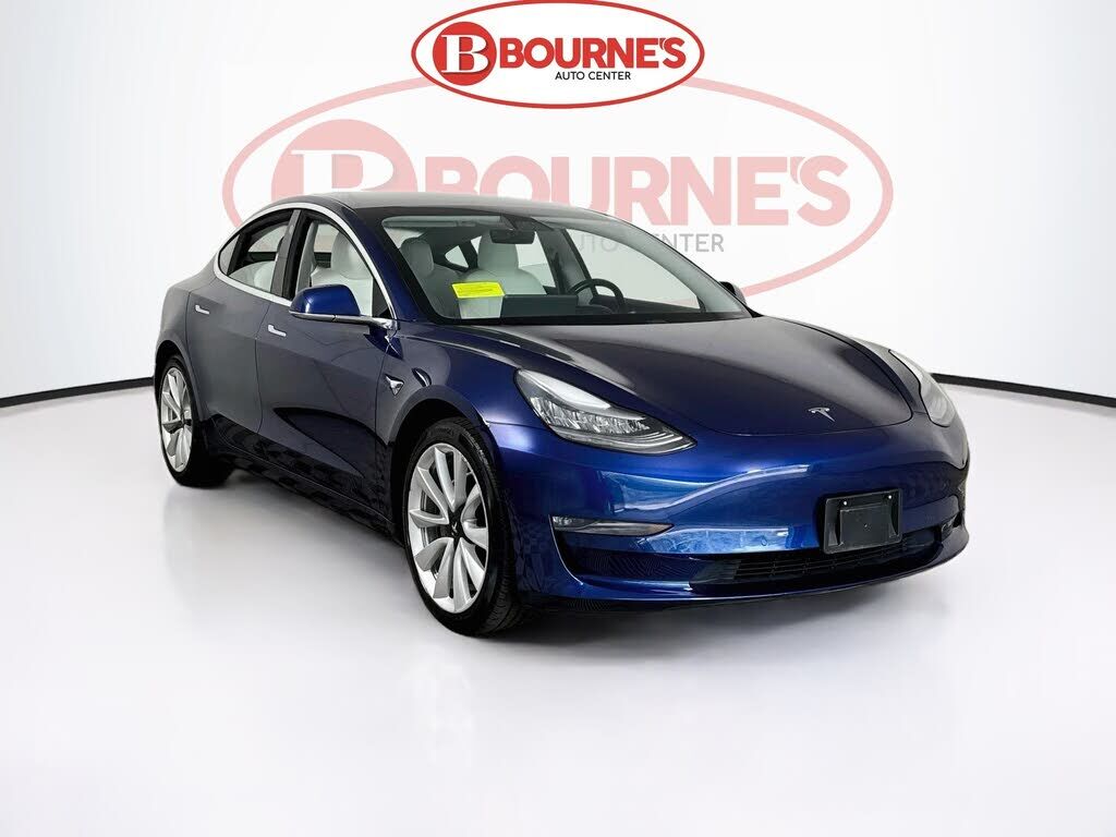 2019 TESLA Model 3