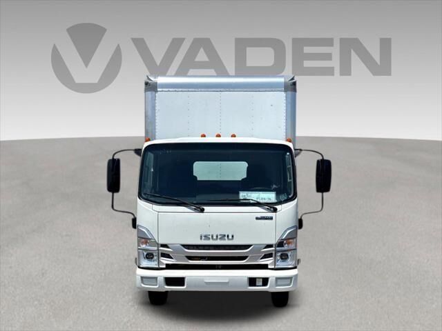 2026 ISUZU NRR