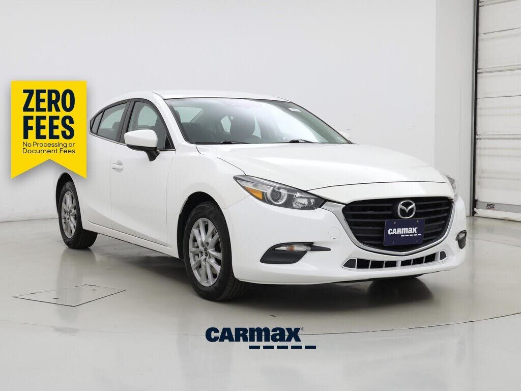 2017 MAZDA Mazda3