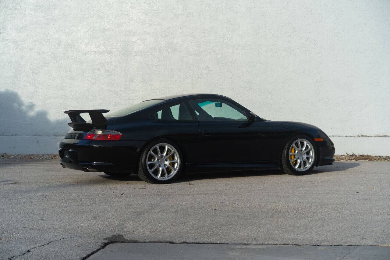 2004 PORSCHE 911