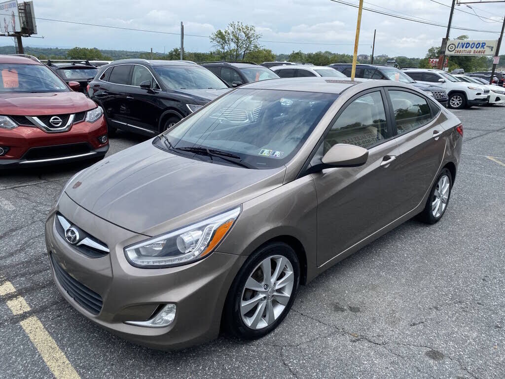 2014 HYUNDAI Accent