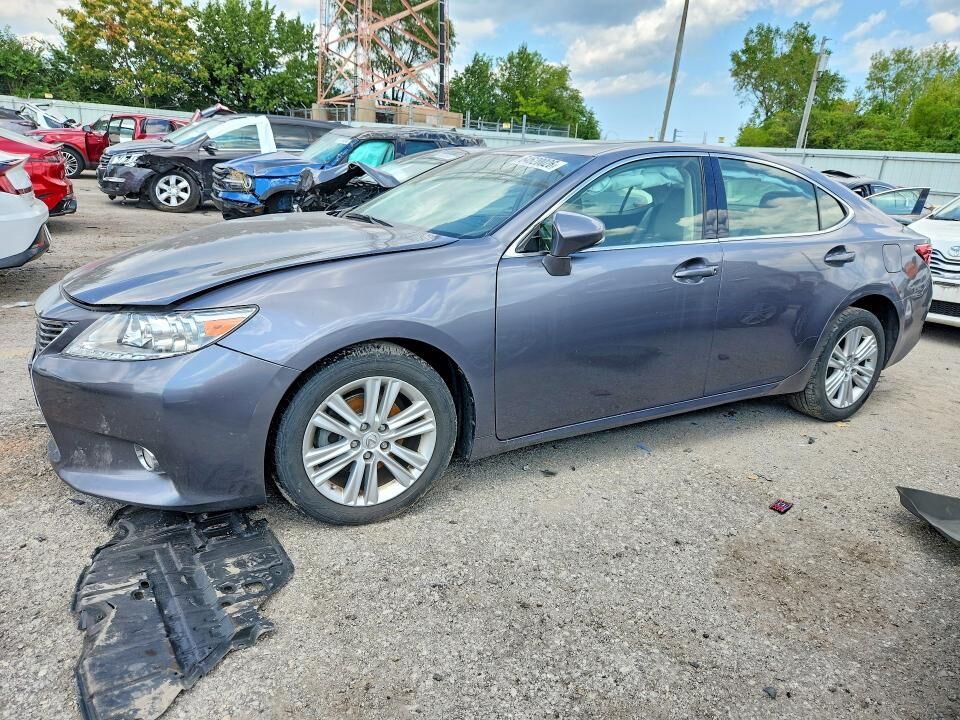 2015 LEXUS ES