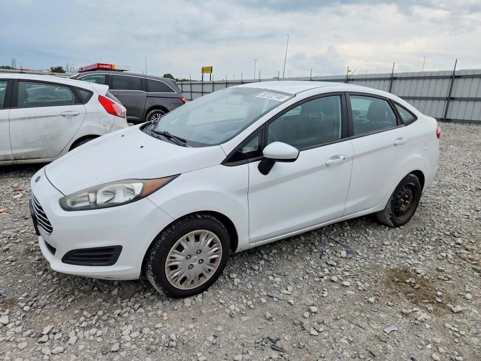2016 FORD Fiesta
