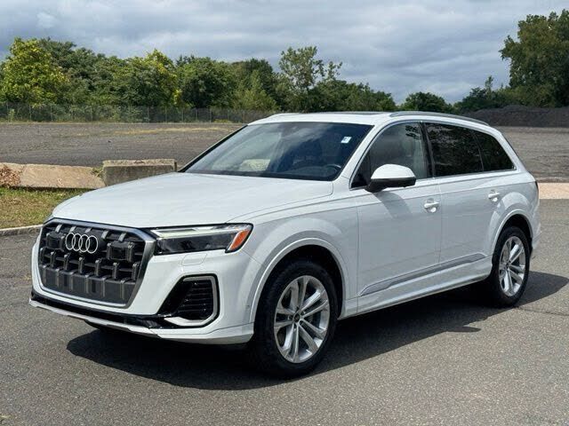 2025 AUDI Q7