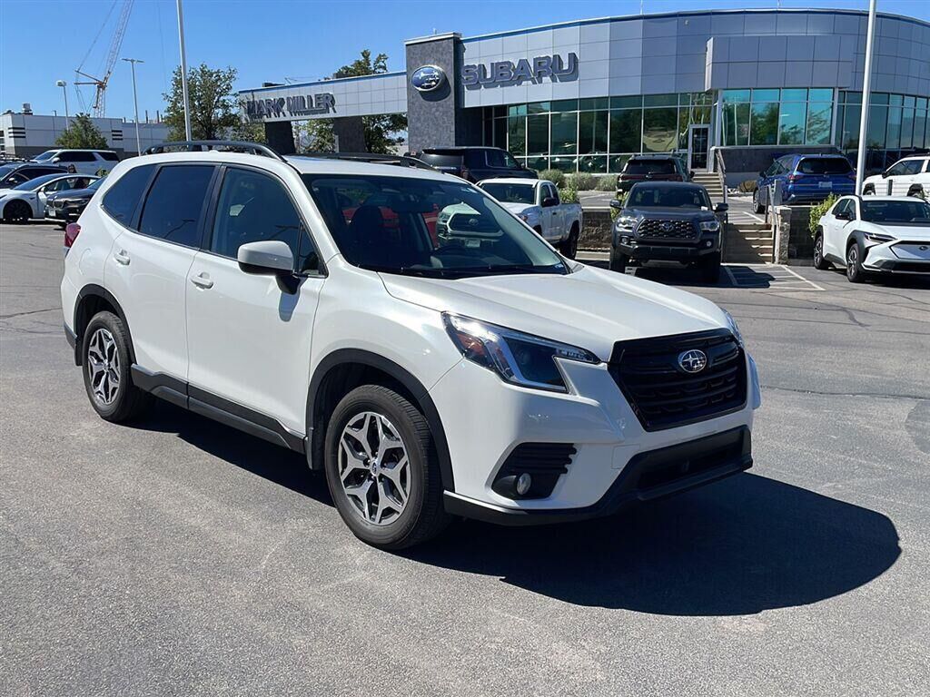 2023 SUBARU Forester