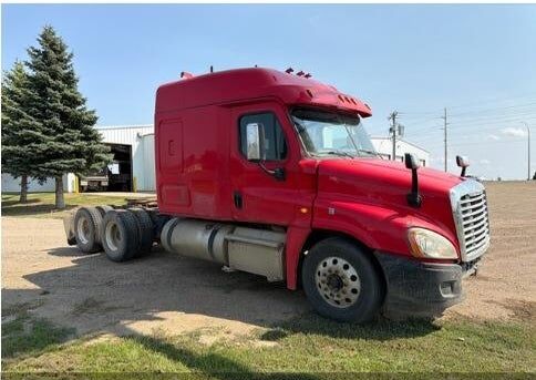 2017 FREIGHTLINER Cascadia