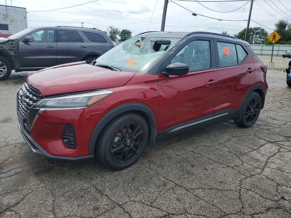2023 NISSAN Kicks