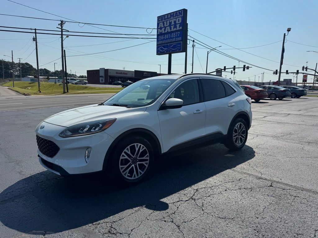2020 FORD Escape