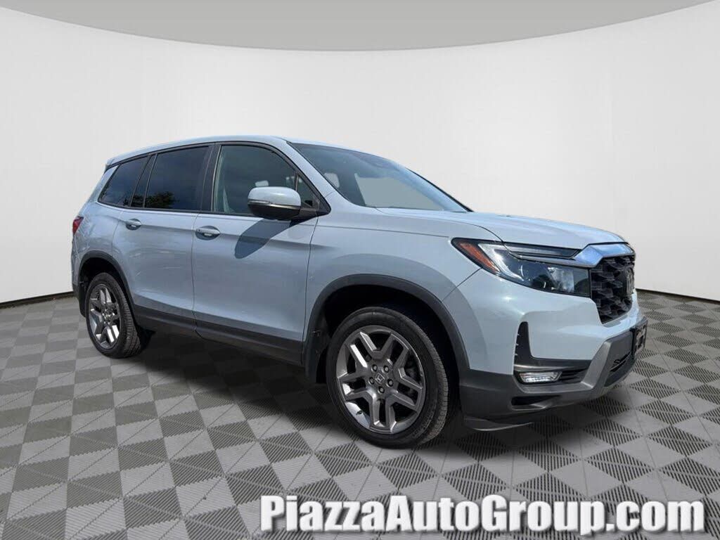 2023 HONDA Passport
