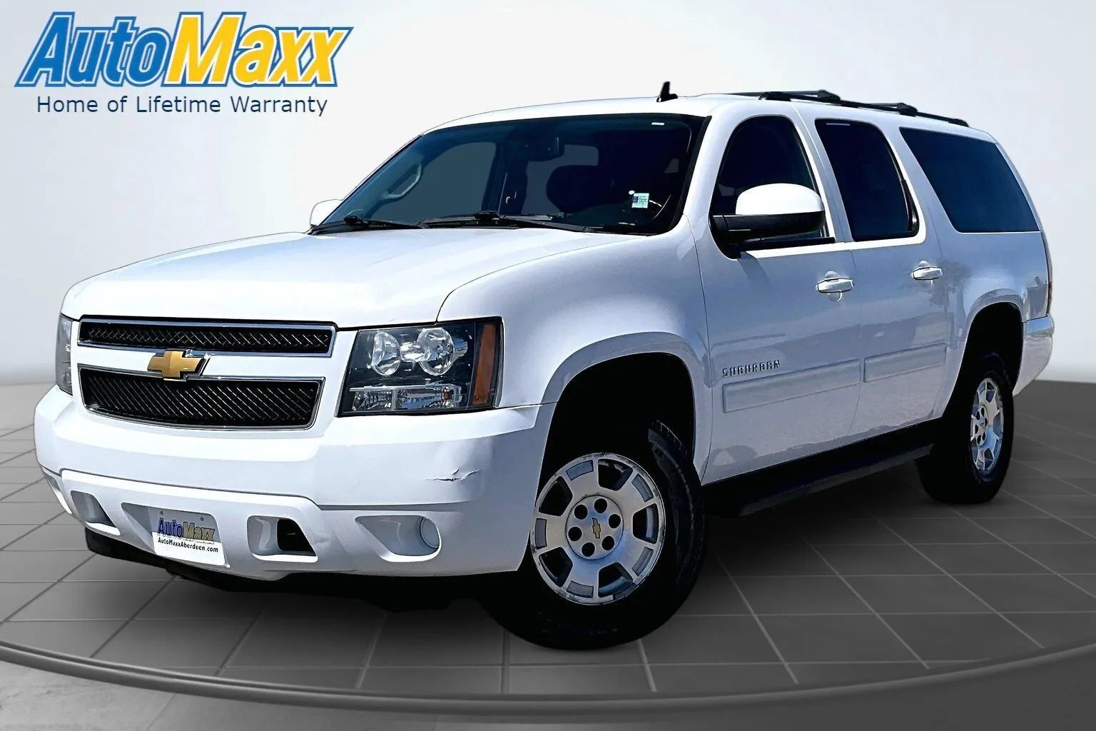 2014 CHEVROLET Suburban