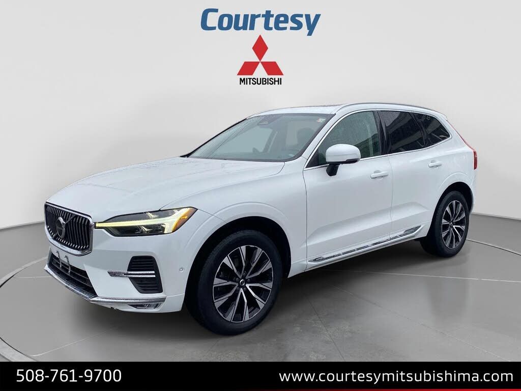 2023 VOLVO XC60