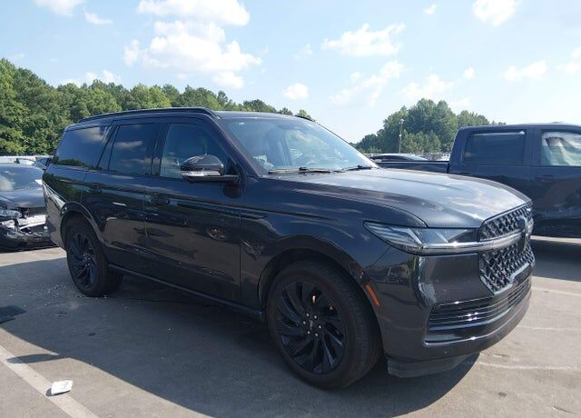 2025 LINCOLN Navigator